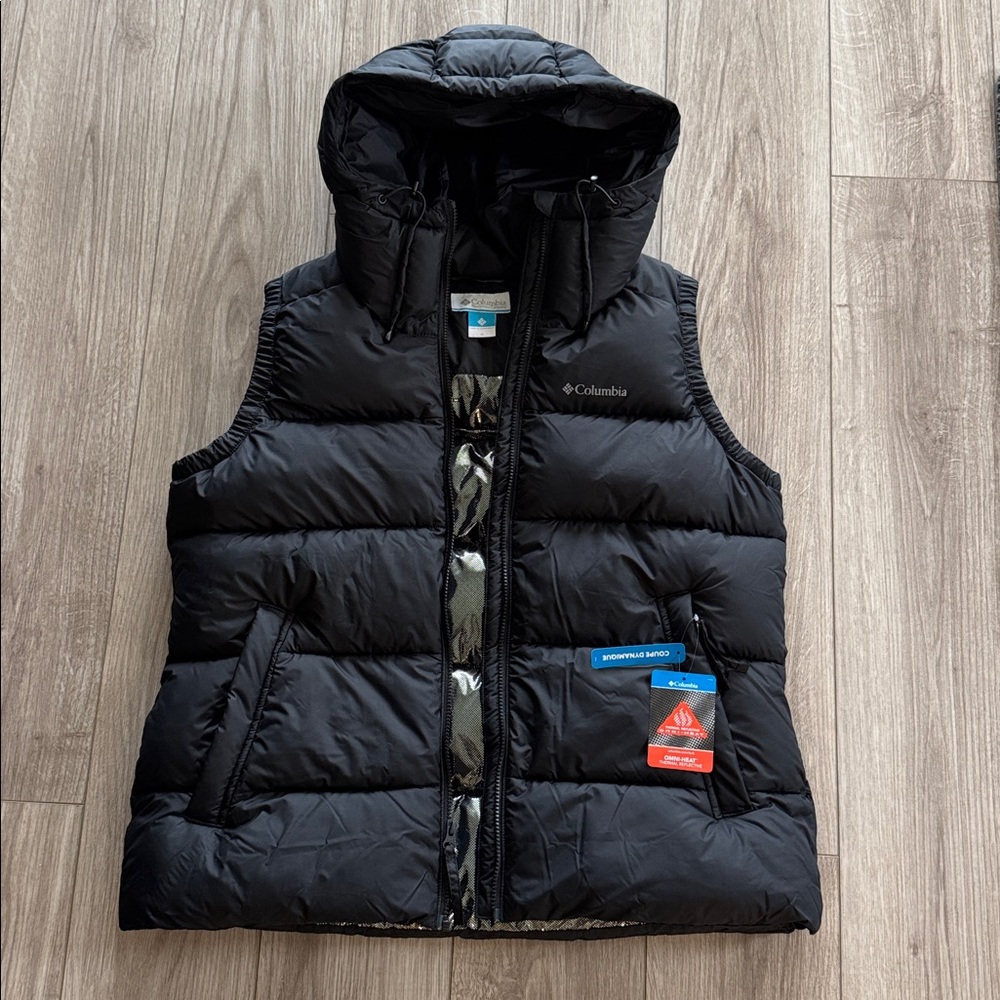 Columbia Omni heat women black hooded long-style vest NWT